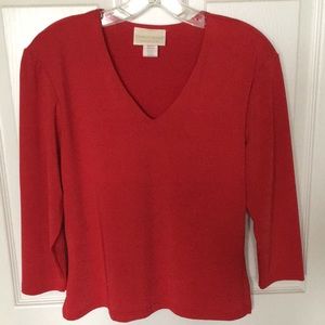 Christie & Jill Stretch Top Medium Red V Neckline